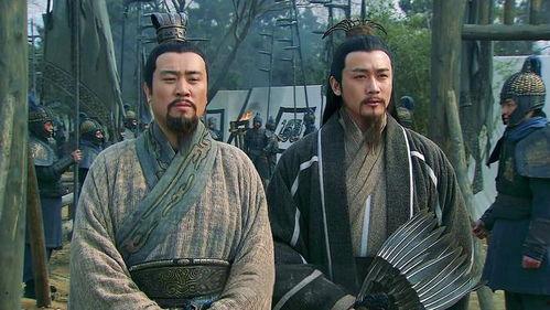 新三国演义全集在线观看,再现经典，重温英雄传奇